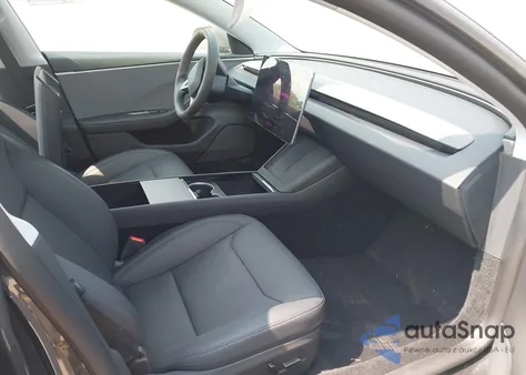 2025 Tesla Model 3 Long Range Rear-Wheel Drive из США, поврежденный, VIN 5YJ3E1EA8SF029756